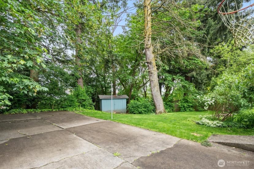 Property photo for 1302 Spruce Street, Longview photo 37