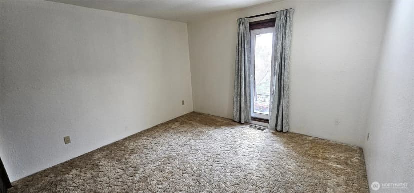 Property photo for 203 Statter Road, Ephrata photo 32