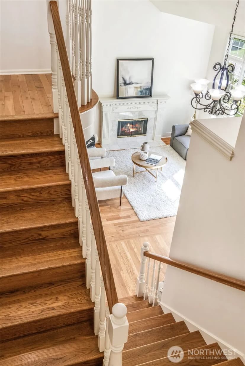 Property photo for 16639 Northup Way, Bellevue photo 14