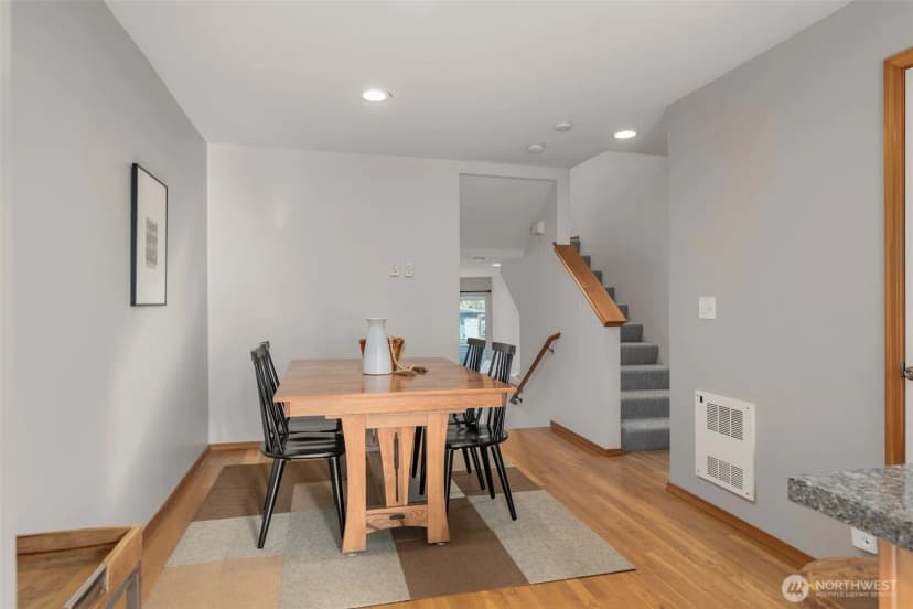 Property photo for 13709 Greenwood Avenue N, Seattle photo 7
