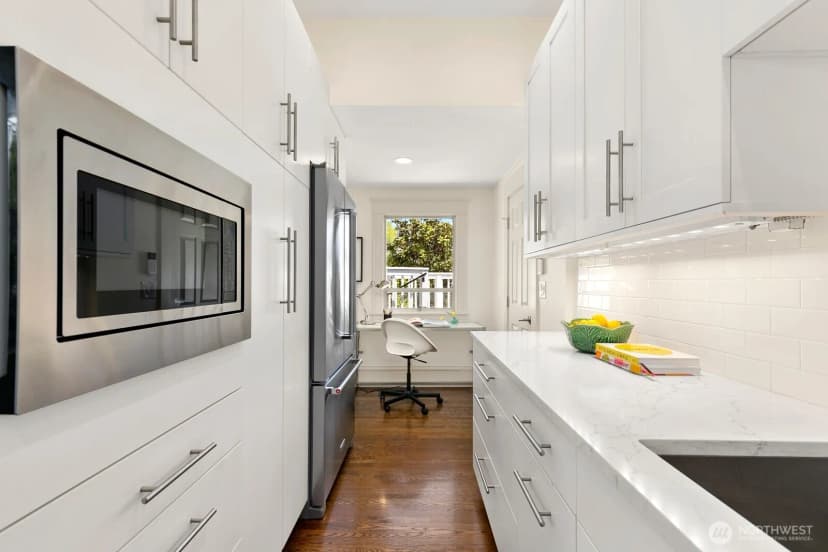 Property photo for 514 30th Avenue E, Seattle photo 10