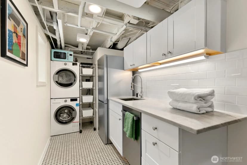 Property photo for 514 30th Avenue E, Seattle photo 21