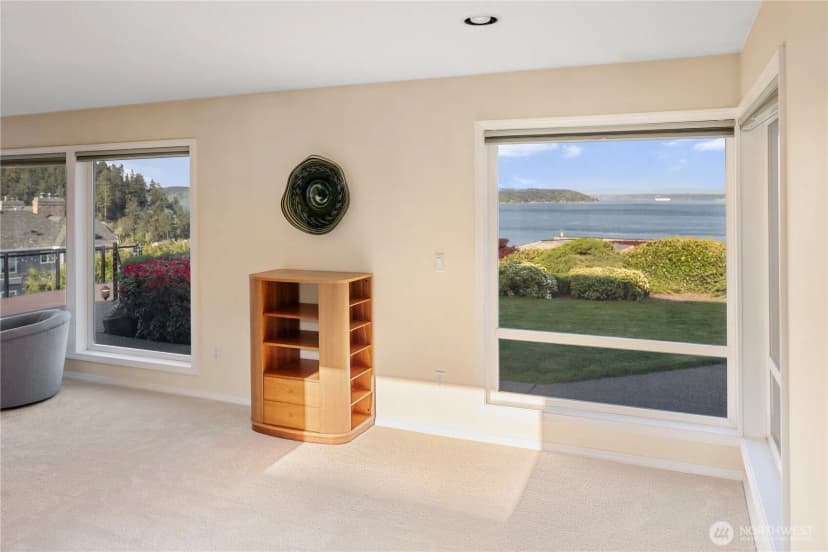 Property photo for 7177 Grandview Place, Gig Harbor photo 9