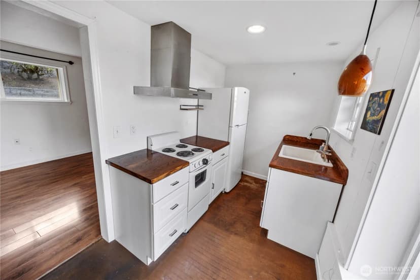Property photo for 7177 Grandview Place, Gig Harbor photo 30