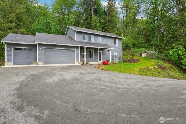 Property photo for 250 Sylvan Way, Longview