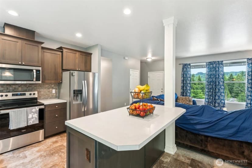Property photo for 250 Sylvan Way, Longview photo 11