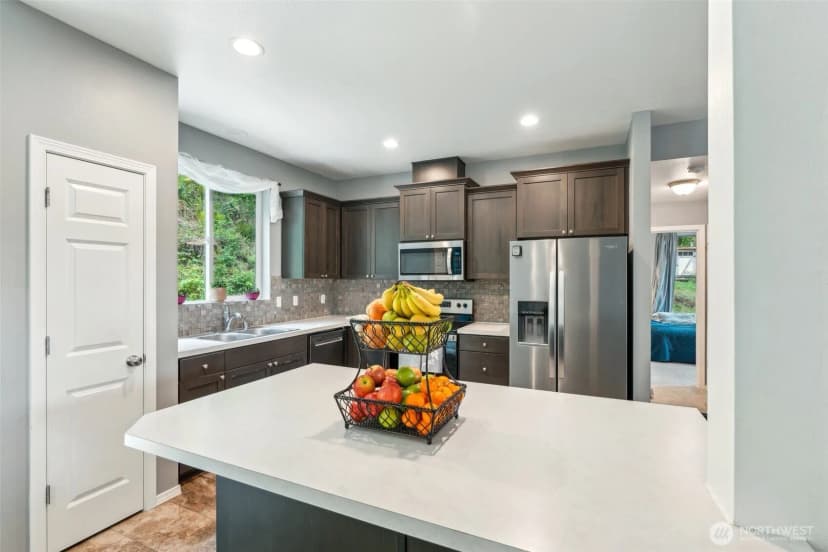 Property photo for 250 Sylvan Way, Longview photo 13