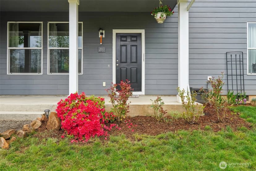 Property photo for 250 Sylvan Way, Longview photo 2
