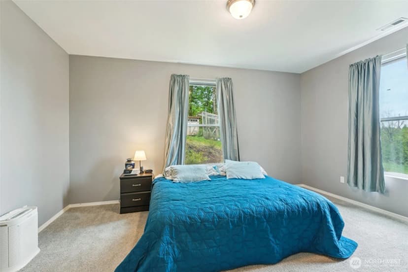 Property photo for 250 Sylvan Way, Longview photo 17