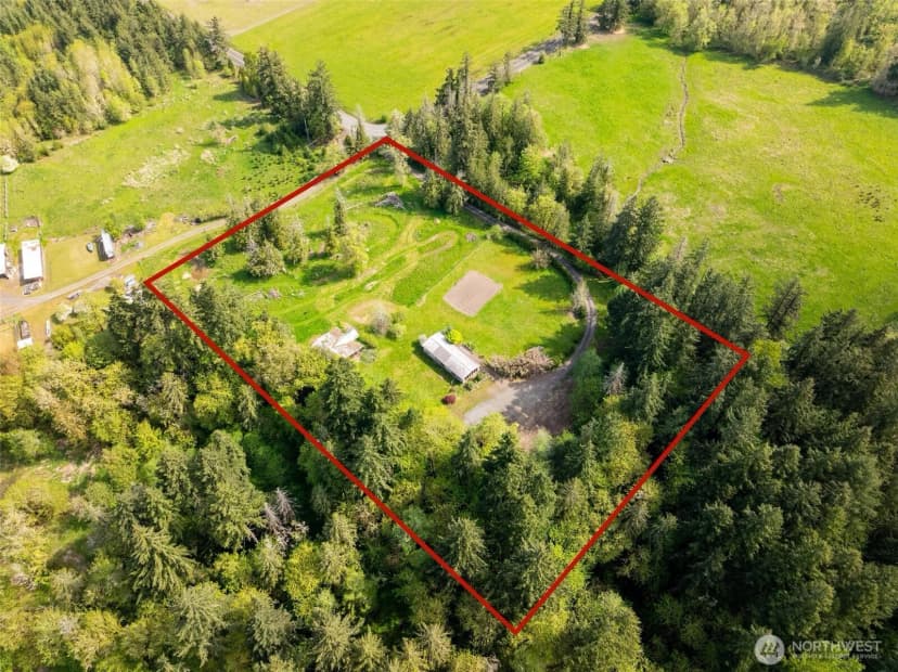 Property photo for 237 Toledo Salmon Creek Road, Toledo photo 5