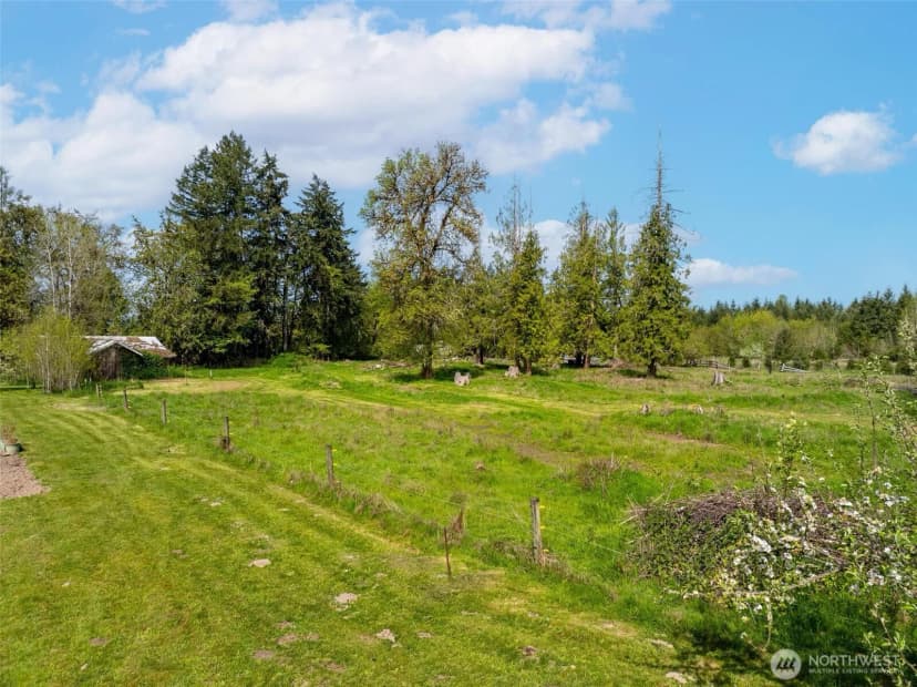 Property photo for 237 Toledo Salmon Creek Road, Toledo photo 36