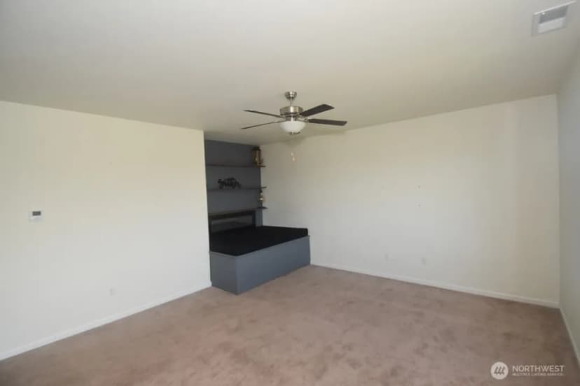 Property photo for 7907 285th Place Nw, Stanwood photo 4