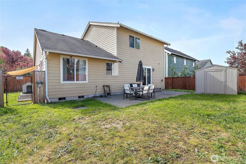 Property photo for 18550 96th Avenue E, Puyallup photo 27
