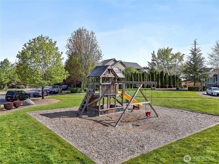 Property photo for 18550 96th Avenue E, Puyallup photo 29