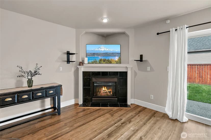 Property photo for 18550 96th Avenue E, Puyallup photo 14