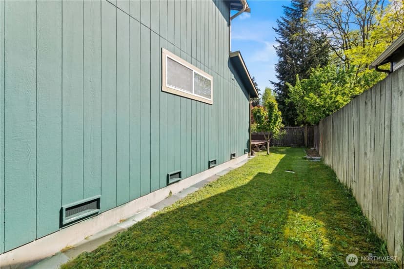 Property photo for 926 99th Street Sw, Everett photo 33