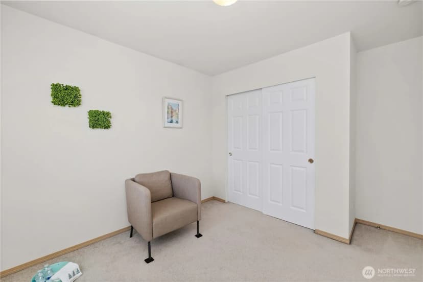Property photo for 926 99th Street Sw, Everett photo 27