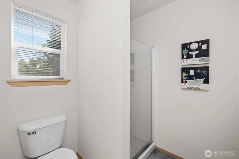 Property photo for 926 99th Street Sw, Everett photo 21