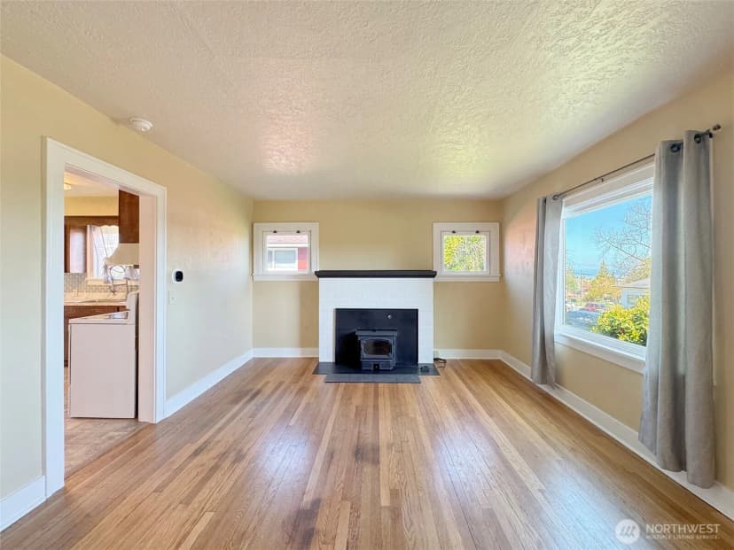 Property photo for 616 E 10th Street, Port Angeles photo 7