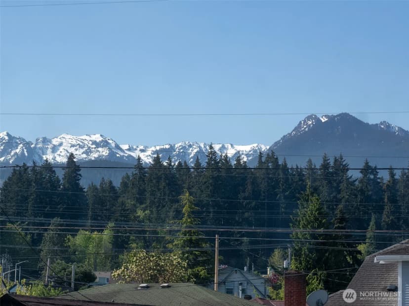 Property photo for 616 E 10th Street, Port Angeles photo 5
