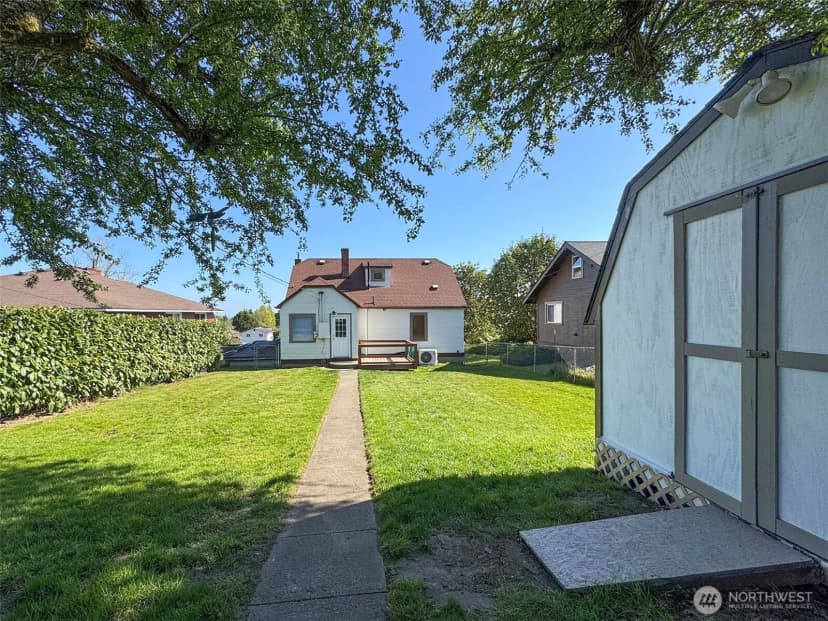 Property photo for 616 E 10th Street, Port Angeles photo 39