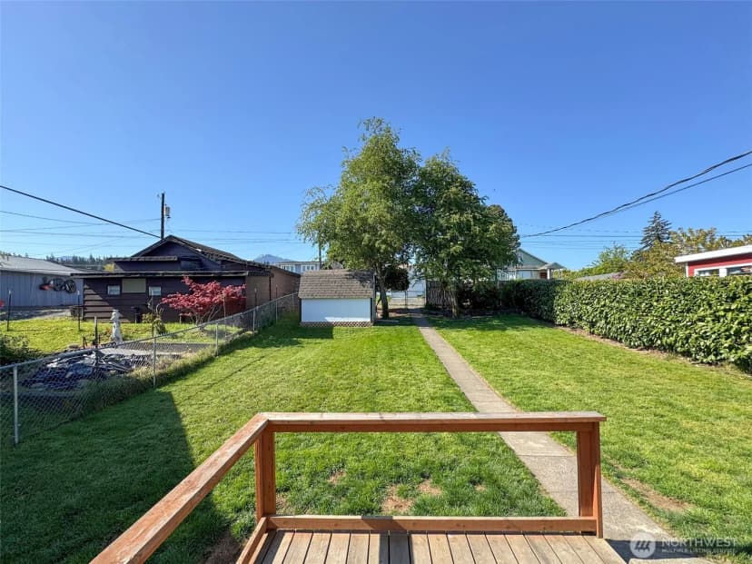 Property photo for 616 E 10th Street, Port Angeles photo 35