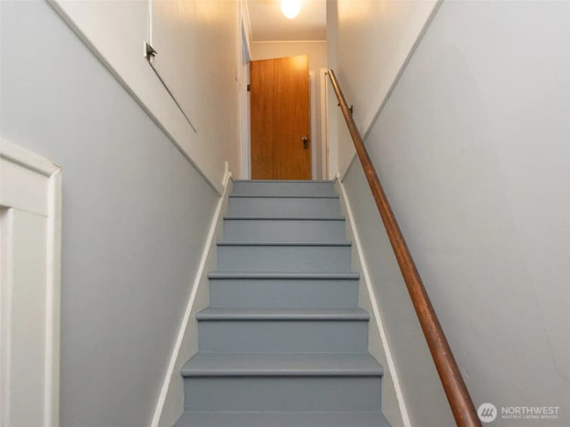 Property photo for 616 E 10th Street, Port Angeles photo 20