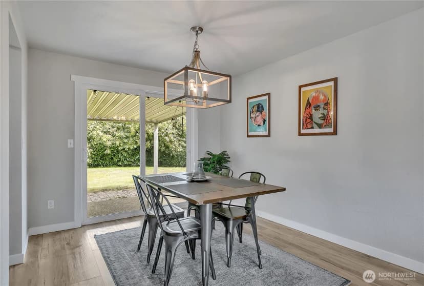 Property photo for 1300 Rhododendron Court Ne, Olympia photo 8