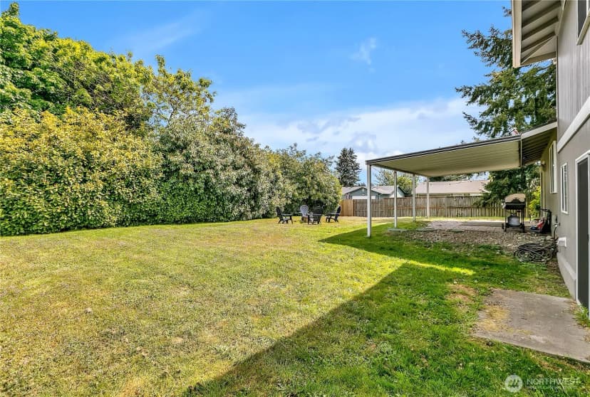 Property photo for 1300 Rhododendron Court Ne, Olympia photo 21