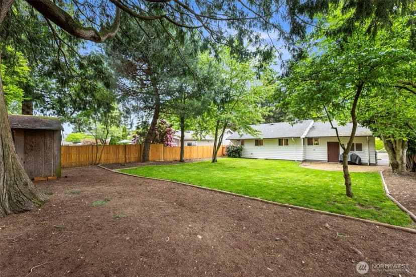 Property photo for 13437 4th Avenue Sw, Burien photo 33