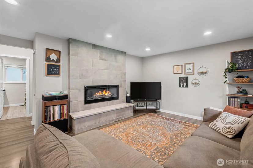 Property photo for 13437 4th Avenue Sw, Burien photo 9