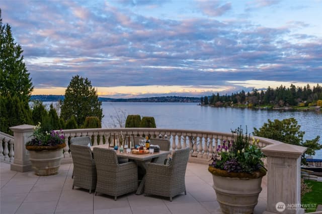 Property photo for 3602 Evergreen Point Road, Medina