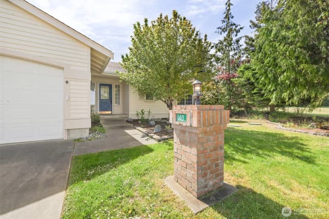 Property photo for 140 America Boulevard, Sequim photo 3