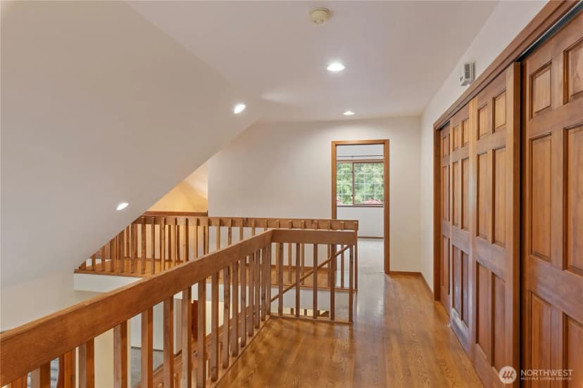 Property photo for 11711 Se Black Road, Olalla photo 14