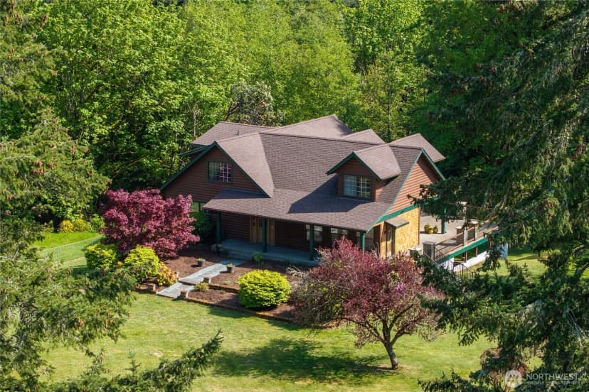 Property photo for 11711 Se Black Road, Olalla