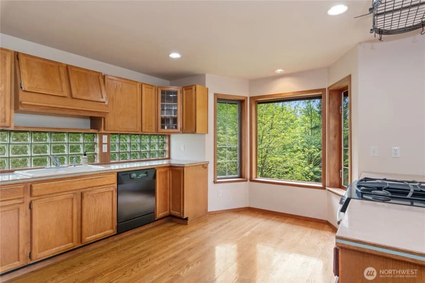 Property photo for 11711 Se Black Road, Olalla photo 10