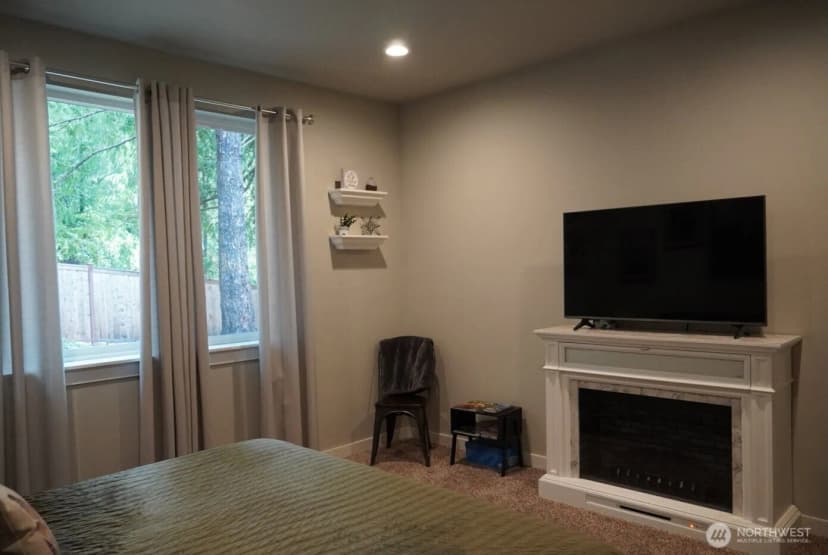 Property photo for 1560 E Timberlake East Drive, Shelton photo 23