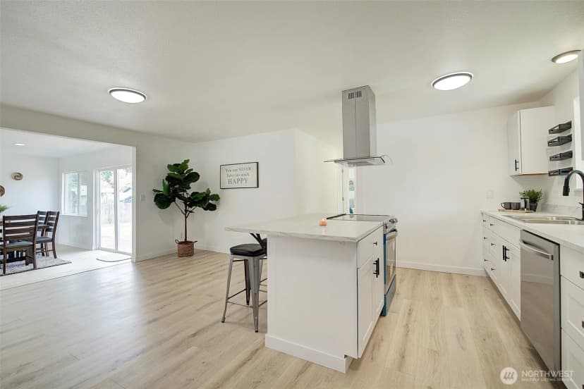 Property photo for 12120 218th Avenue Ct E, Bonney Lake photo 9
