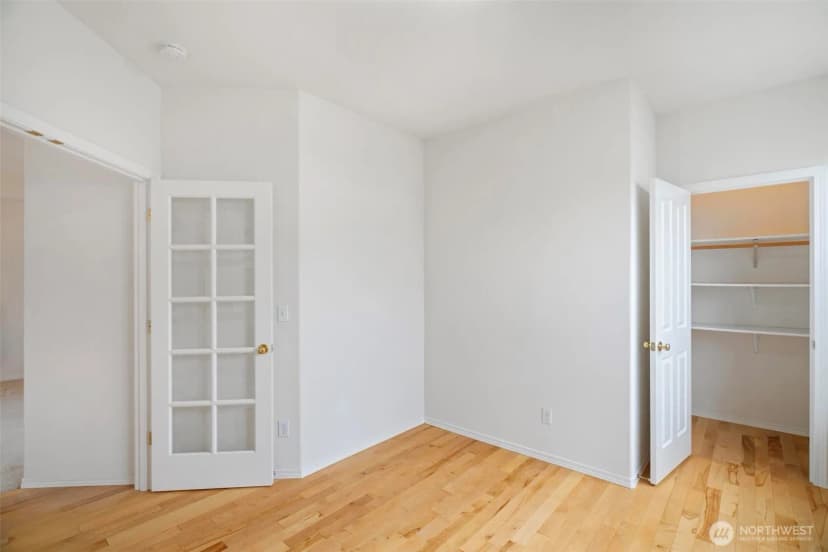Property photo for 823 Landing Way, Centralia photo 11