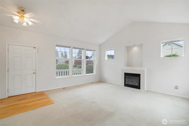 Property photo for 823 Landing Way, Centralia photo 4