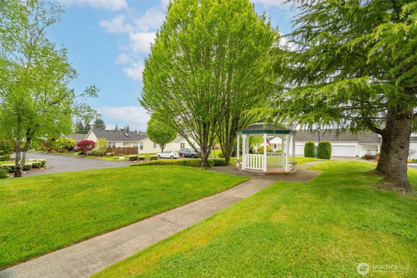 Property photo for 823 Landing Way, Centralia photo 40