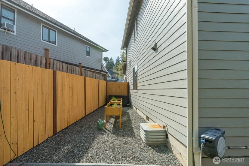 Property photo for 3561 Skylark Loop, Bellingham photo 33
