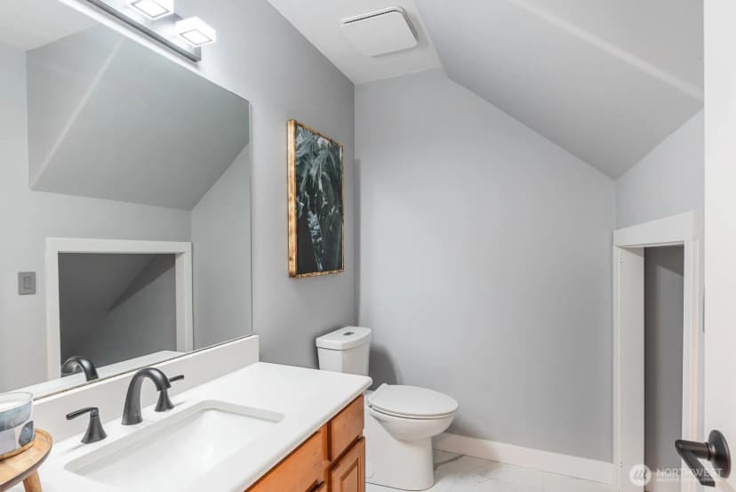 Property photo for 3561 Skylark Loop, Bellingham photo 17