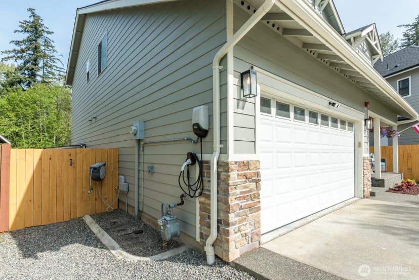 Property photo for 3561 Skylark Loop, Bellingham photo 34