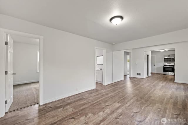 Property photo for 320 Beech Street, Longview photo 5