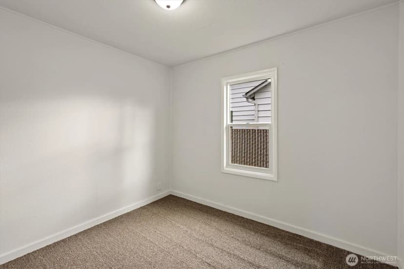 Property photo for 320 Beech Street, Longview photo 21