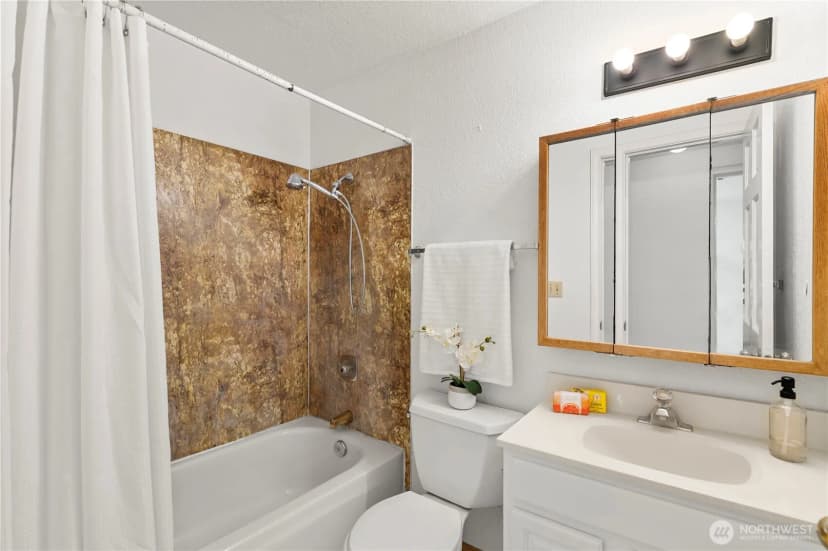 Property photo for 13513 47th Avenue Ne, Marysville photo 16
