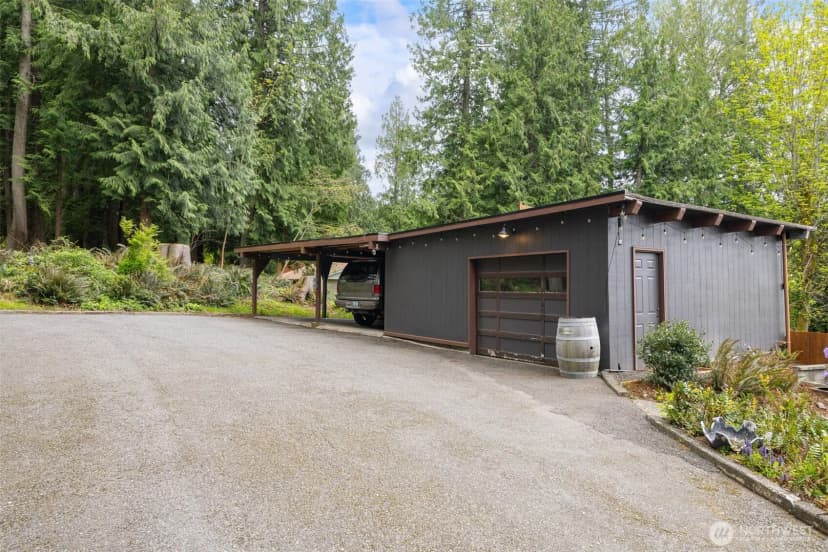 Property photo for 4130 Lakeway Drive, Bellingham photo 32