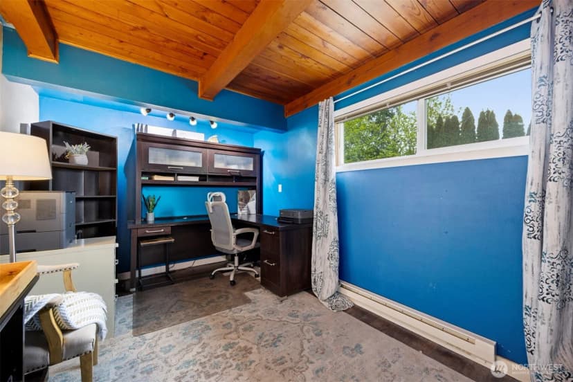Property photo for 4130 Lakeway Drive, Bellingham photo 11