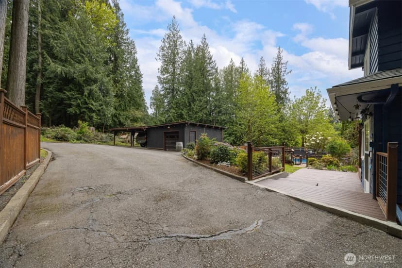 Property photo for 4130 Lakeway Drive, Bellingham photo 31
